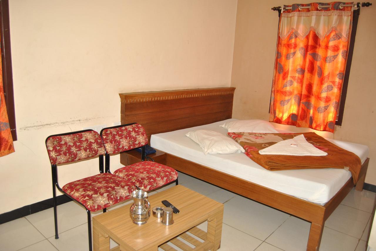 Ezhil Residency Ξενοδοχείο Kodaikanal Εξωτερικό φωτογραφία
